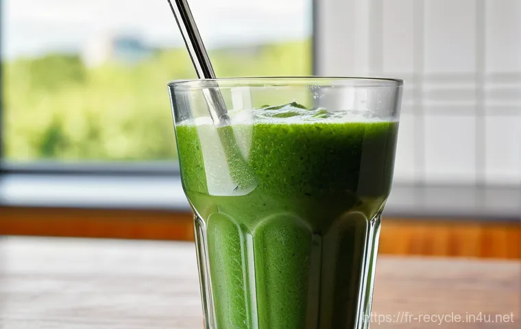 친환경 빨대 종류 및 비교 - **Soggy Paper Straw Disappointment:** "A young woman in her early twenties, dressed in a chic, casua... 친환경 빨대 종류 및 비교 - **Soggy Paper Straw Disappointment:** "A young woman in her early twenties, dressed in a chic, casua...